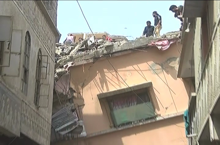 Karachi building collapse death