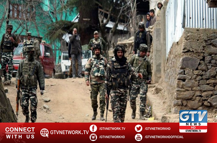 Indian army arrest dozens of Kashmiris in IOJK
