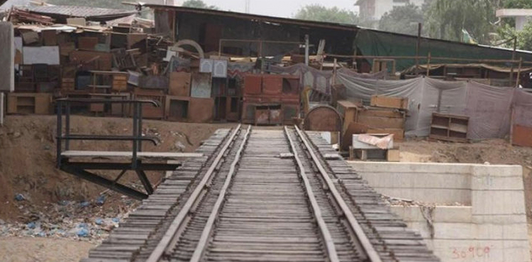 PR finalizes arrangements to restart Karachi circular railway