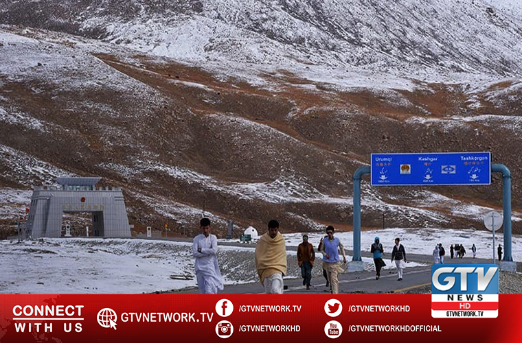 Pakistan China border crossing at Khunjrab