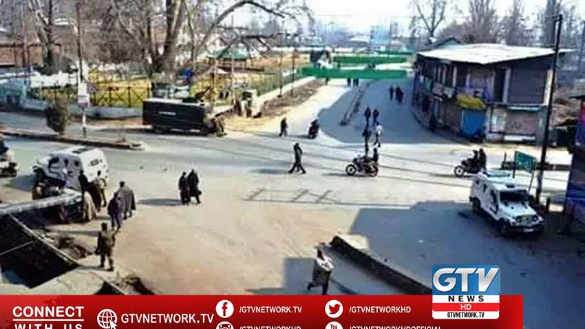 Kashmiris observe complete shutdown strike