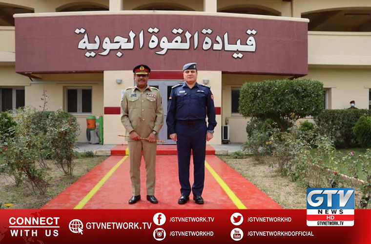 CJCSC General Nadeem Raza meets top defence officials during Iraq visit
