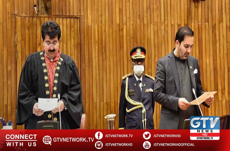 Prime Minister Imran Khan felicitates Sadiq Sanjrani and Mirza Afridi