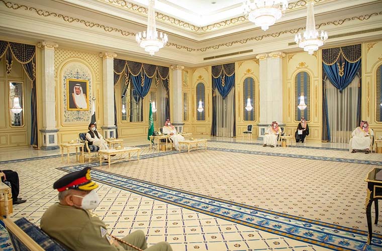 PM Khan and Crown Prince MBS vow to further deepen Pak Saudi ties