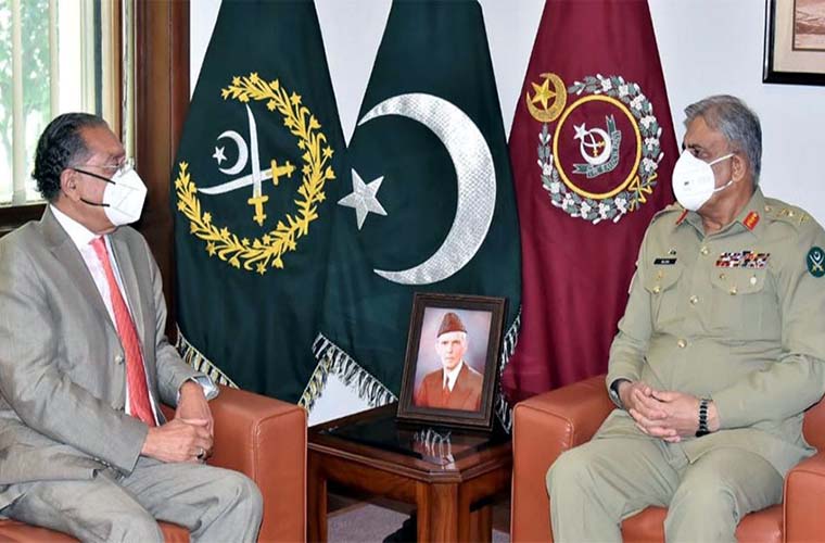 Ambassador Munir Akram calls on Pakistan Army Chief