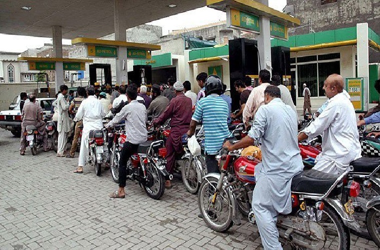 Federal Govt plans to launch Ehsaas petrol cards