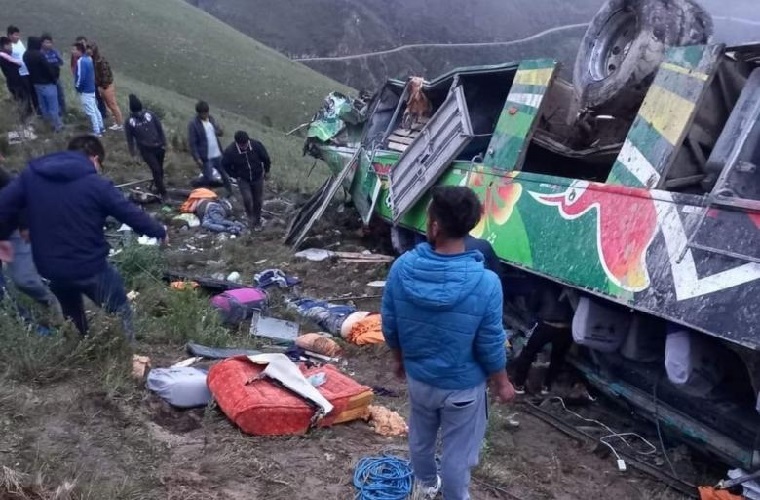At least 20 Including Minor Dead, 30 Injured In Peru Bus Crash